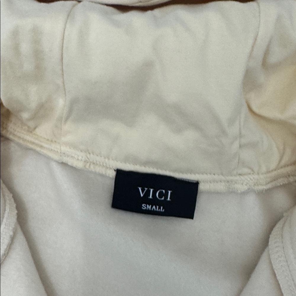 Vici NWOT Beige Hoodie with Zipper - Picture 7 of 8